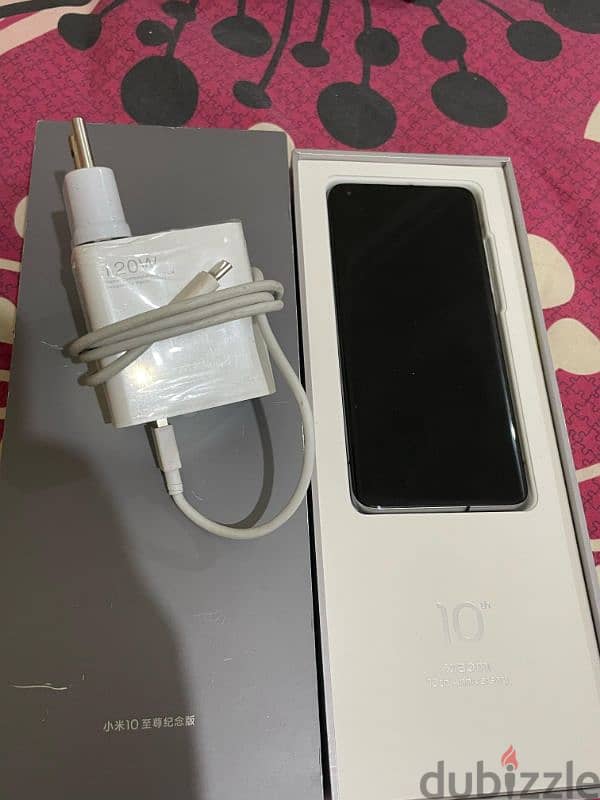 xiaomi mi 10 ultra 8+3gb ram and 256 gb 1