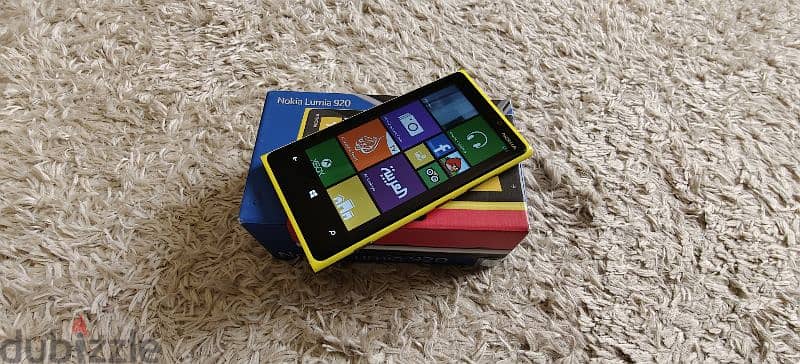 Extremely Rare Nokia Lumia 920 Excellent Condition Yellow Color 8