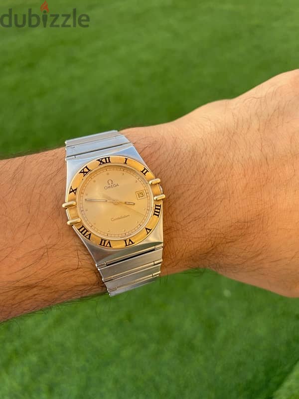 ساعة للبيع Omega constellation 1