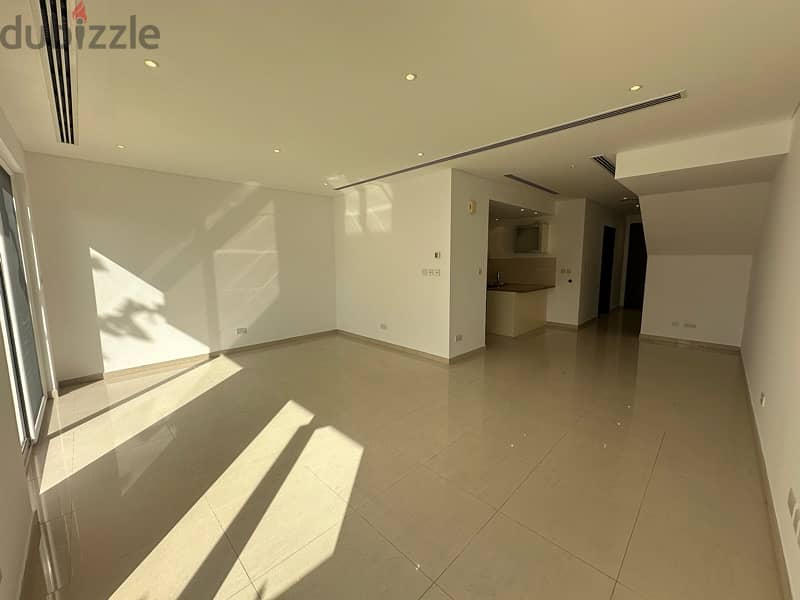 beautiful 4+1 townhouse in neem almouj 16