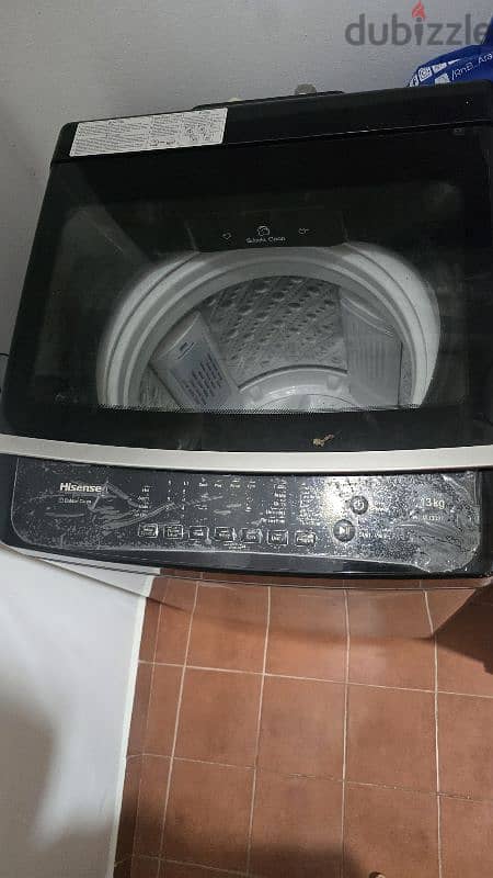 Used Washing Machine Hiense in very good condition only 2 years used 3