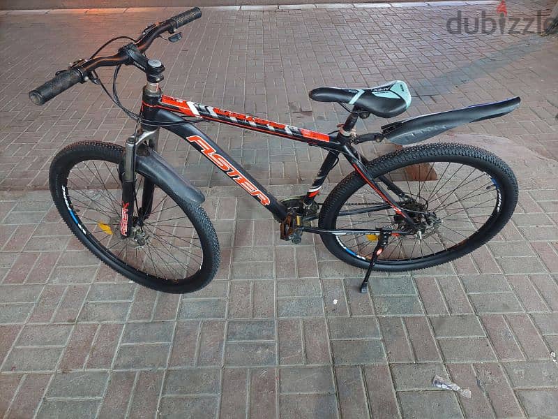 MTB bicycles size 29 my WhatsApp 97658846 3