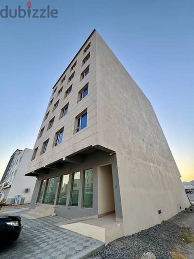 Building for sale at Amerat ideal for hotel apartments