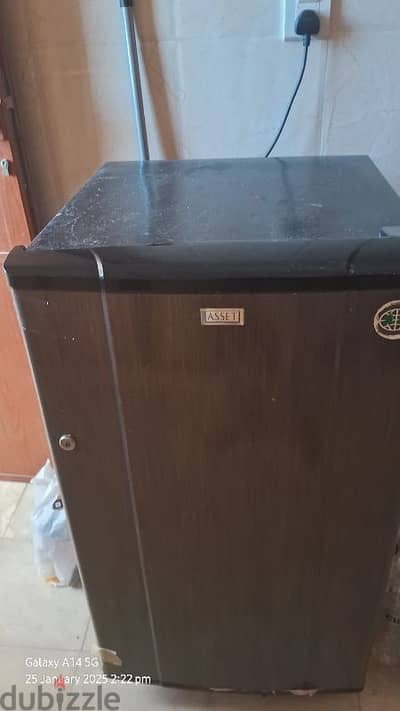 Asset fridge in good condition