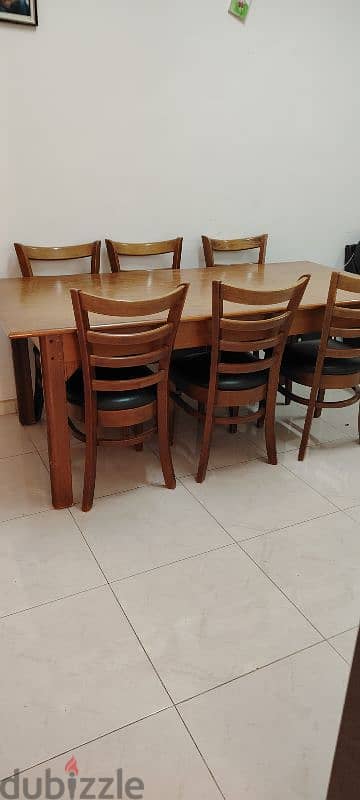 Dining table with plus 6 chairs 1