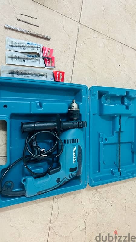 MAKITA HAMMER DRILL MACHINE- Made in Romania 2