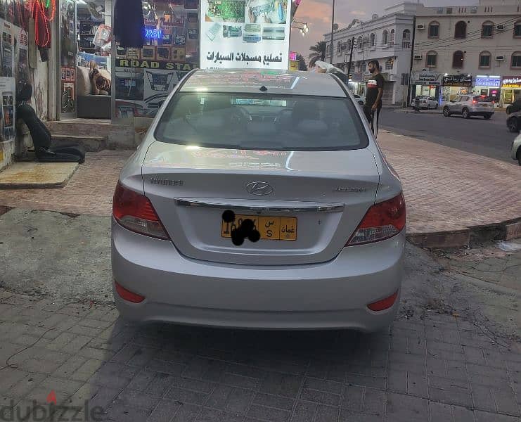 Hyundai accent 2013 available for rent 2