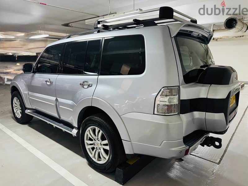 Expat Owned 2015 Model Mitsubishi Pajero Option 1, 3.8L 0