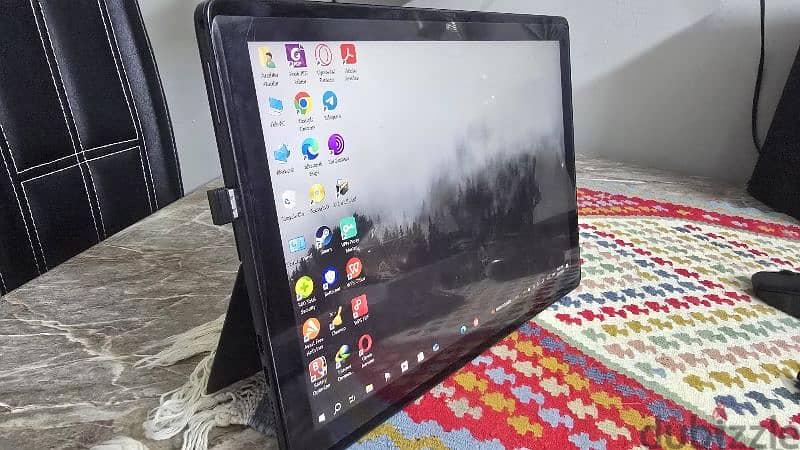 Latitude 5285 - detachable laptop and tablet 4