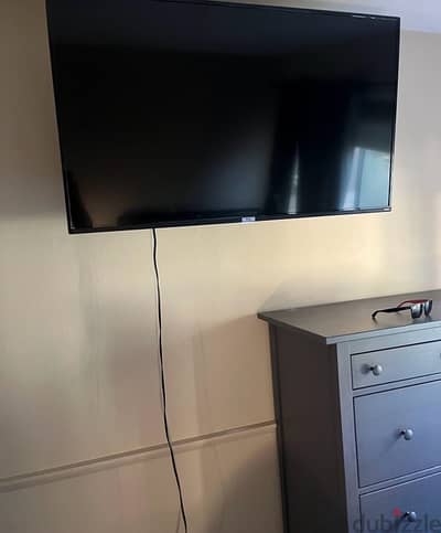 Tcl tv 40 inch Non-smart good condition