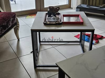 Square coffee table