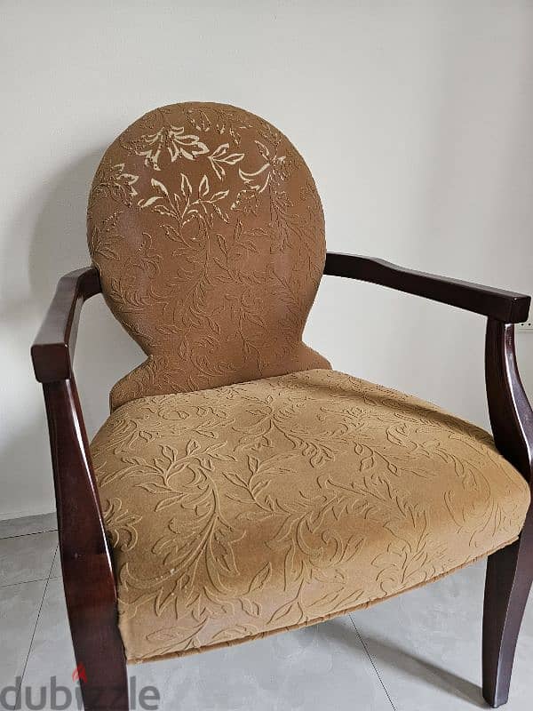 lounge or room chairs in very good condition 2