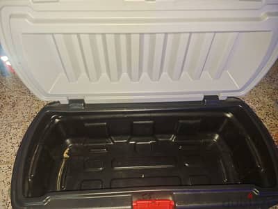 big cooler box