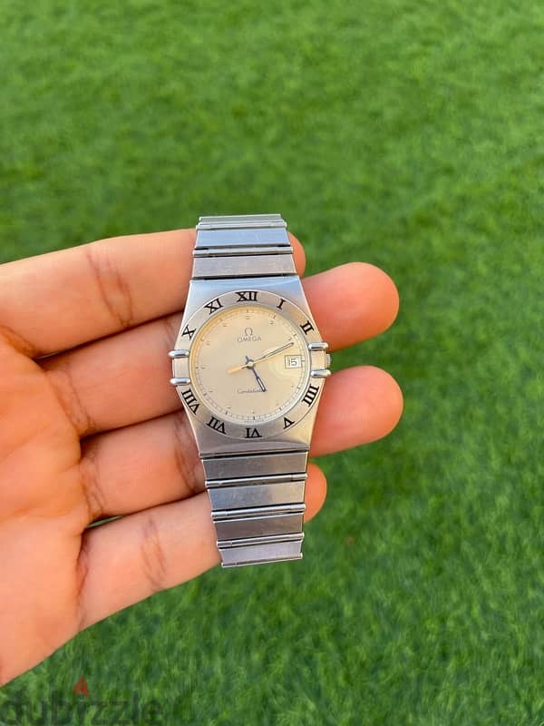 ساعة للبيع Omega constellation 2