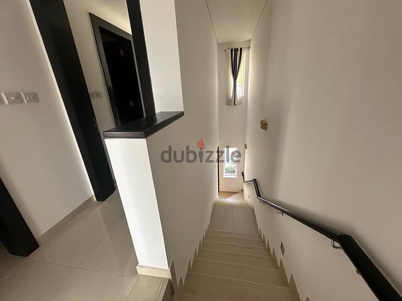 highly recommend 4+1 neem F type town house in mouj 1