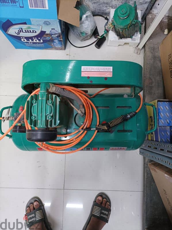 Air compressor 50L. 1