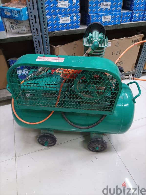 Air compressor 50L. 2