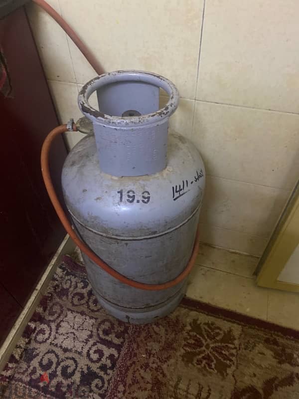 gas cylinder 0