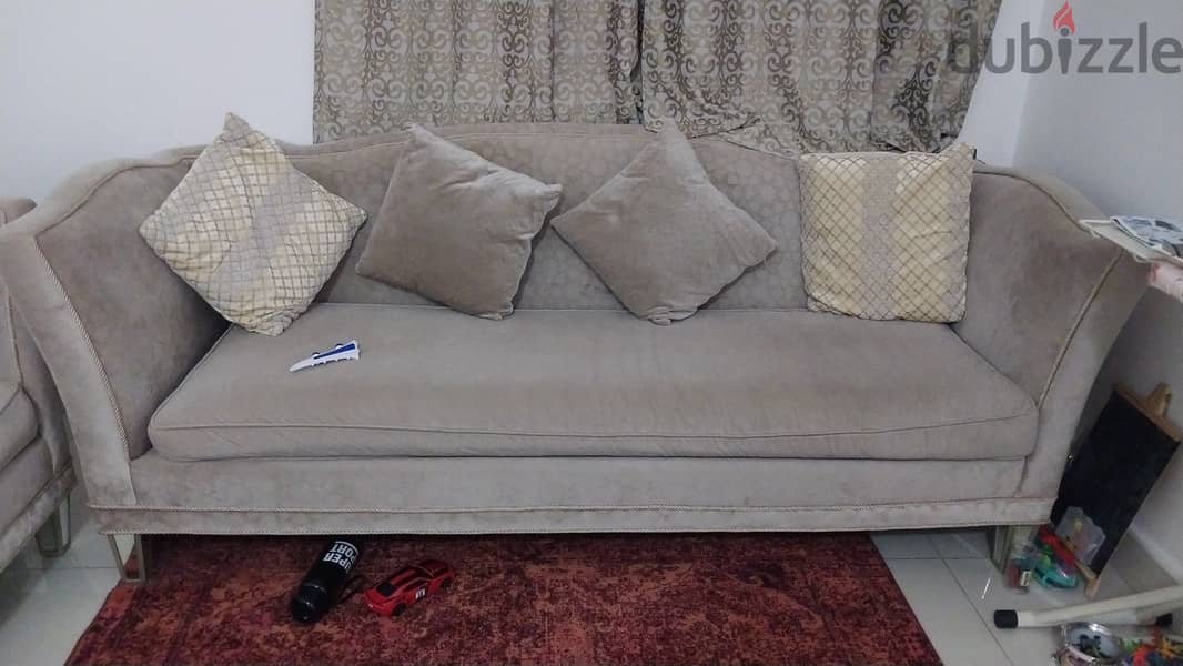 Sofa set. 2