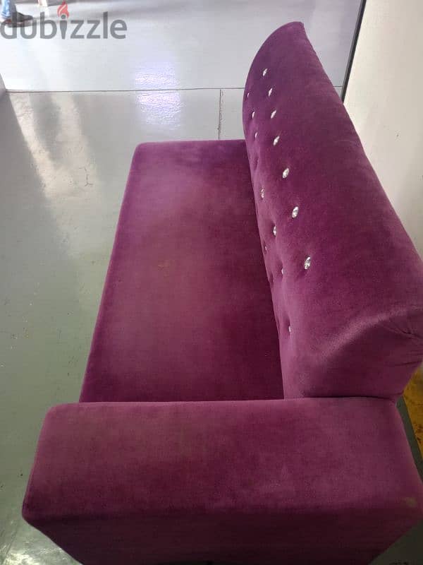 good condition sofa 1