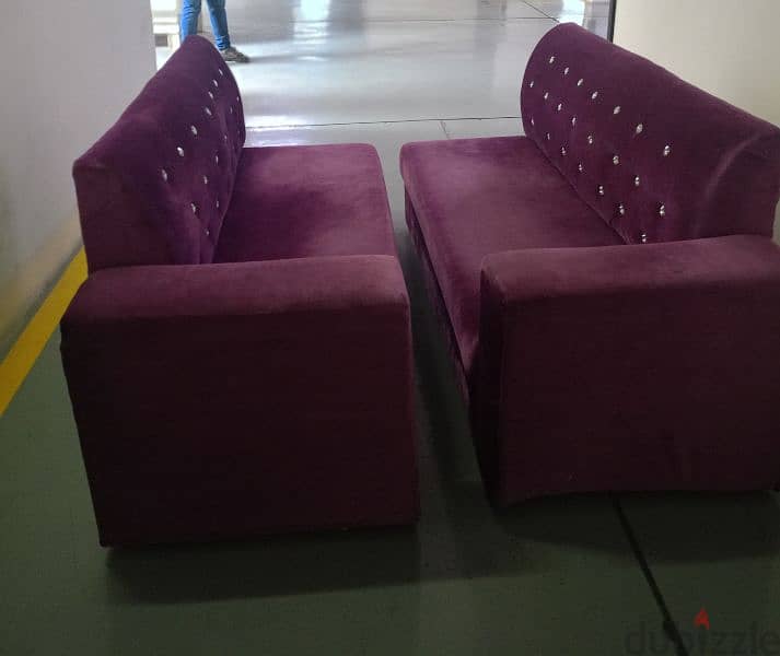 good condition sofa 2