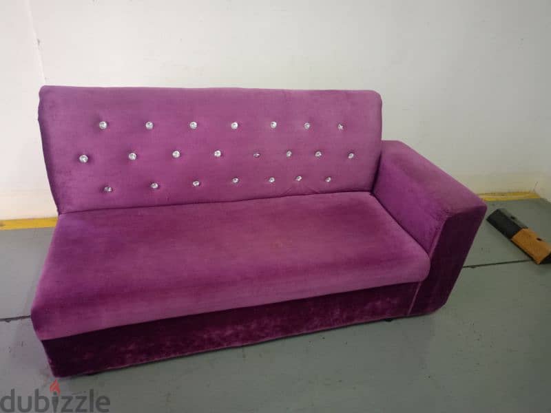 good condition sofa 5