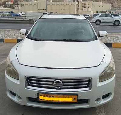 Nissan Maxima 2012