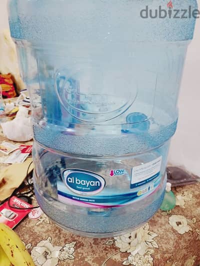 urgent Sale leaving oman water bottles