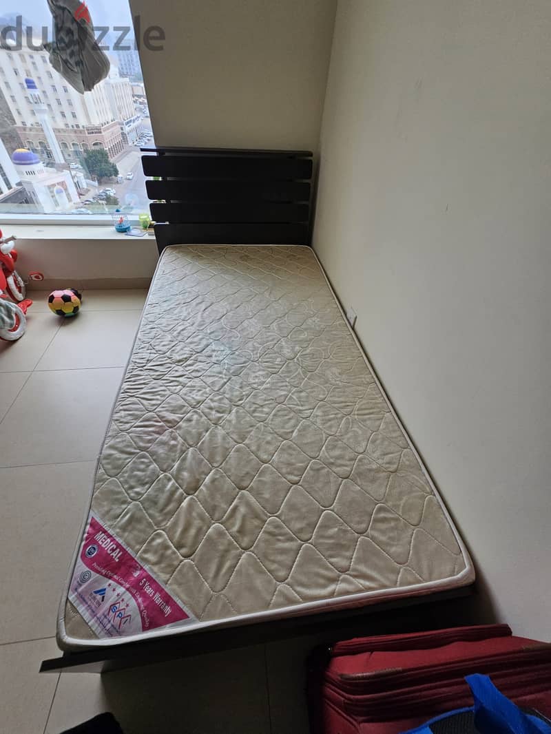 2 Single Bed + Cot in Excellent Condition 2