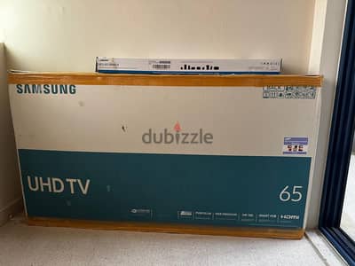 SAMSUNG UHD TV 65"