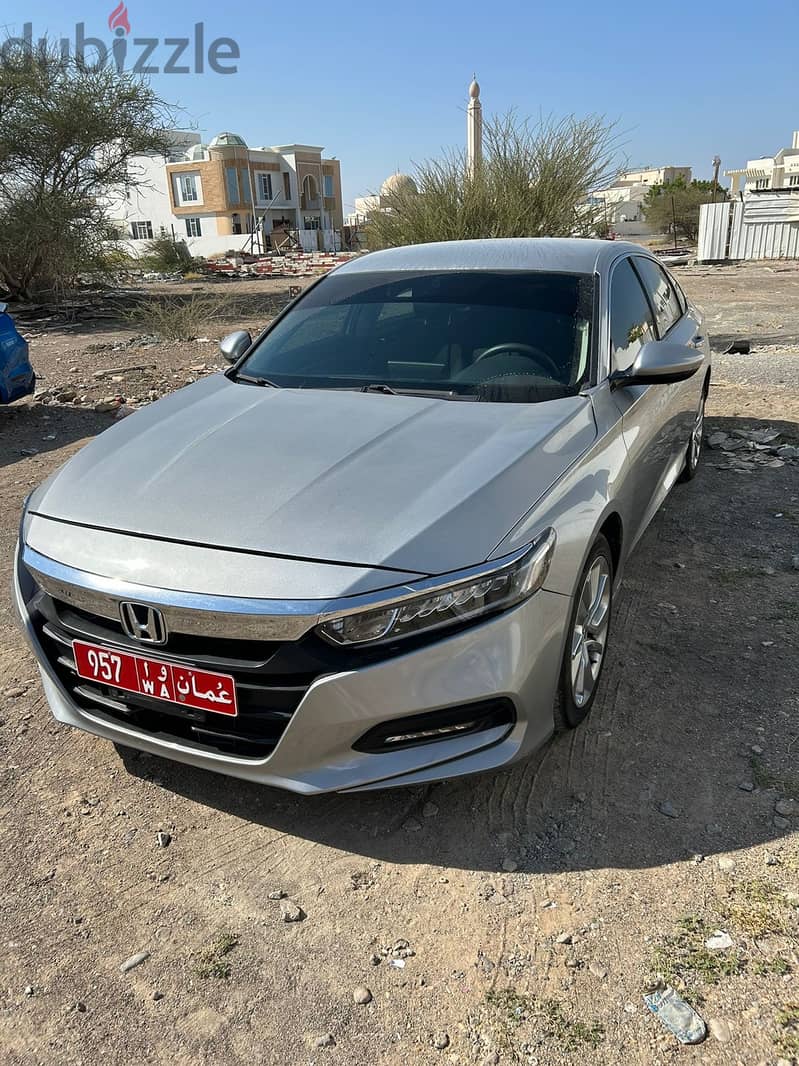 2019 Honda Accord for rent 3