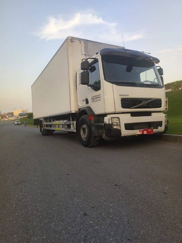 box10ton صندوق ۱۰طن volvo2010 box very clean صندوق۱۰ طن نظیف جدا 7