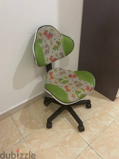 study chair in good condition