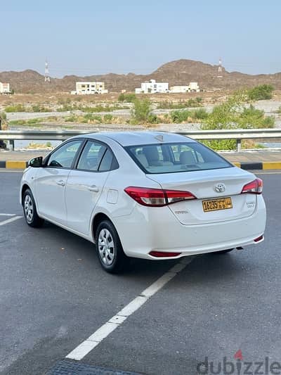 تويوتا ياريس 2018 GCC oman car