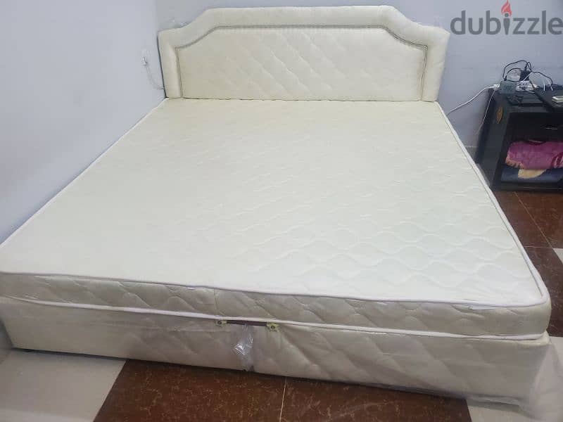 DOUBLE BED 2