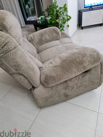 recliner sofa