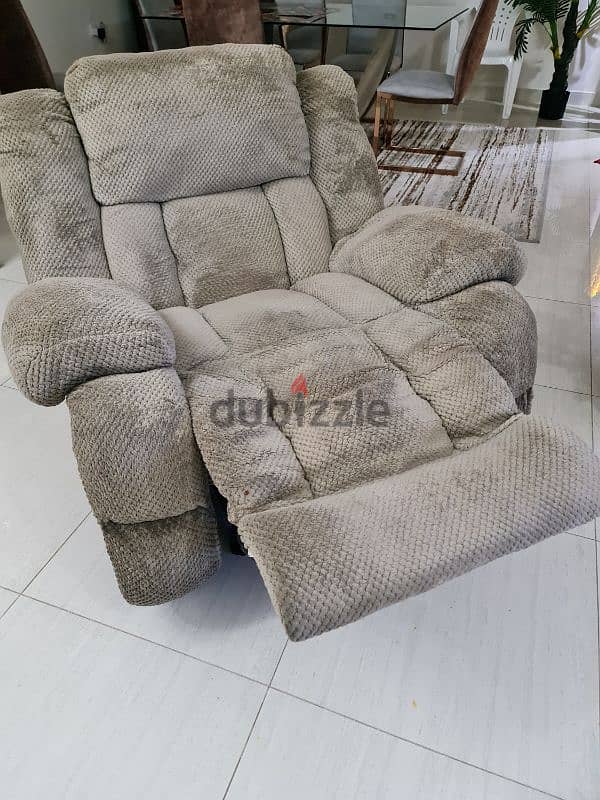 recliner sofa 1