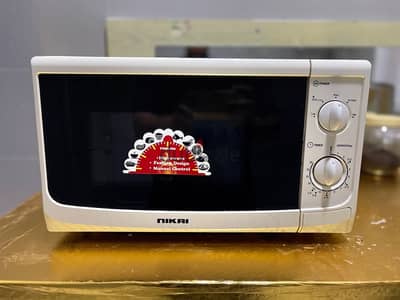 MICROWAVE OVEN 700W Excellent Condition