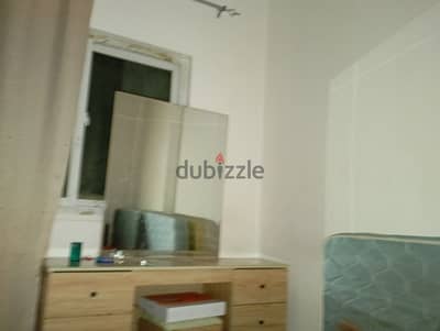 SINGLE ROOM FOR SHARING IN 2BHK FLAT