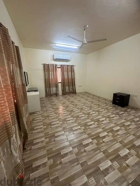 1bhk unfurnished apartment(210 including all bills) 8