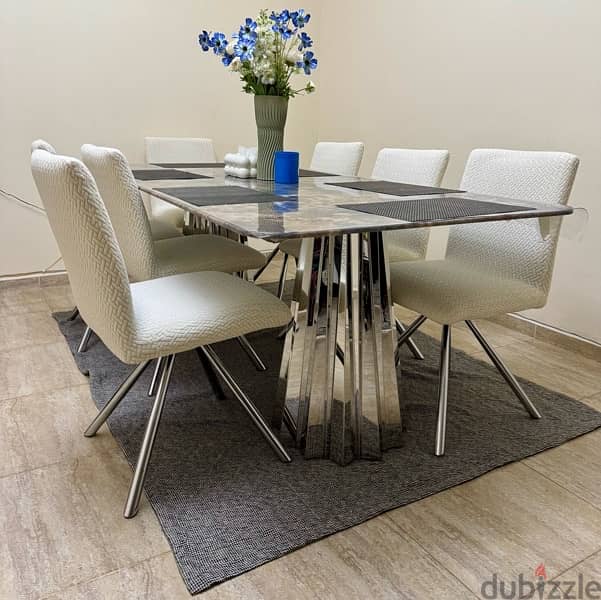 Danube dining table 8 seater 0