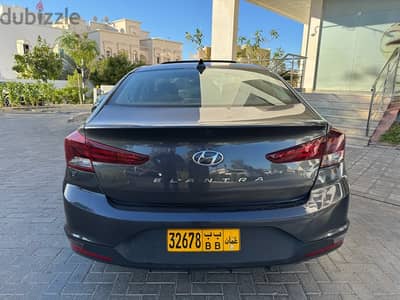 Hyundai Elantra 2020