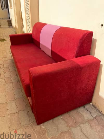 Sofa red color