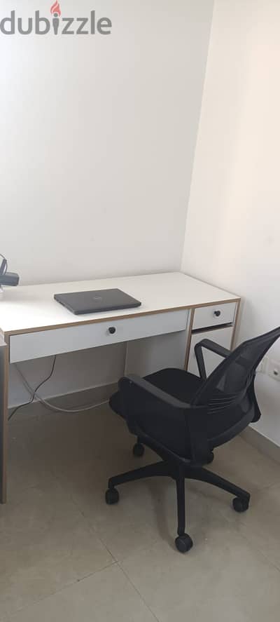 Study / Computer White Table with Chair Good Condition