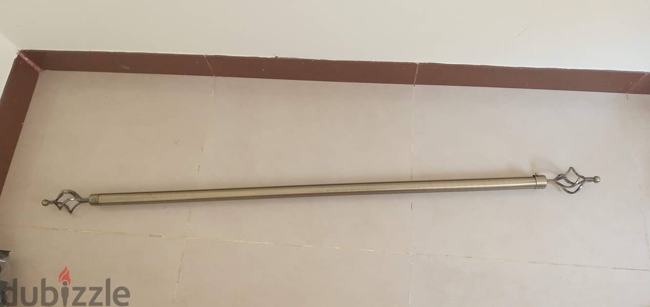 Curtain Rods avalible for sale in excellent condition 1