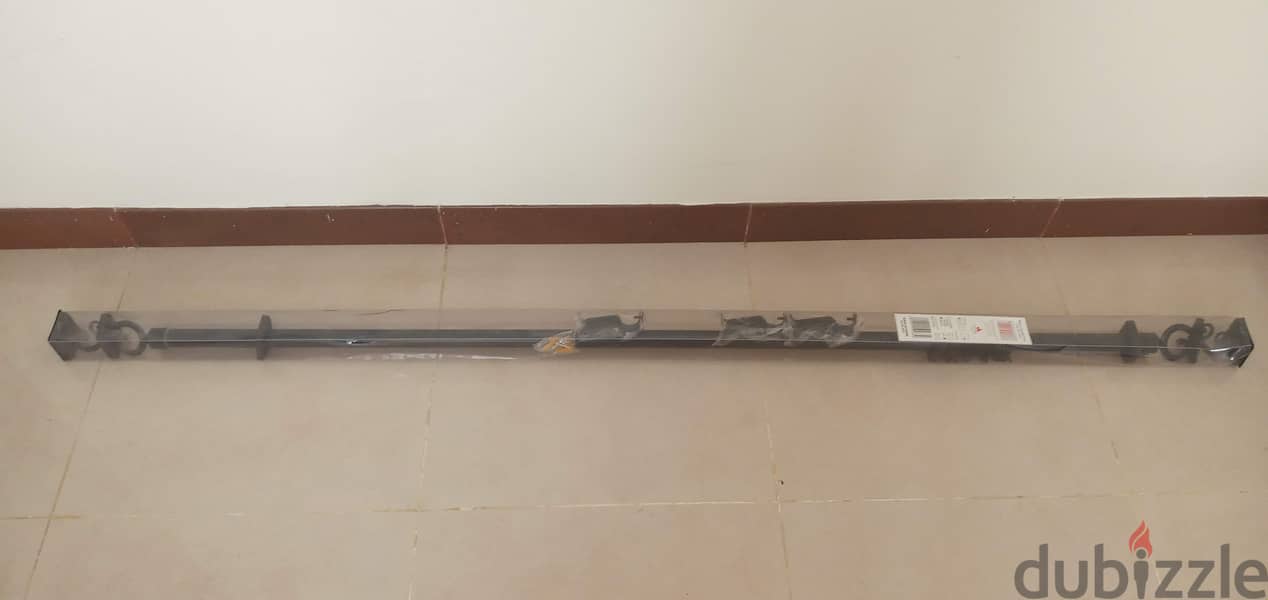 Curtain Rods avalible for sale in excellent condition 2