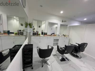 Salon for sale - prime Location & fully Equipped