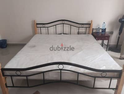 like new double bed & Mattress