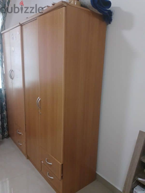 wardrobe available for sell 1