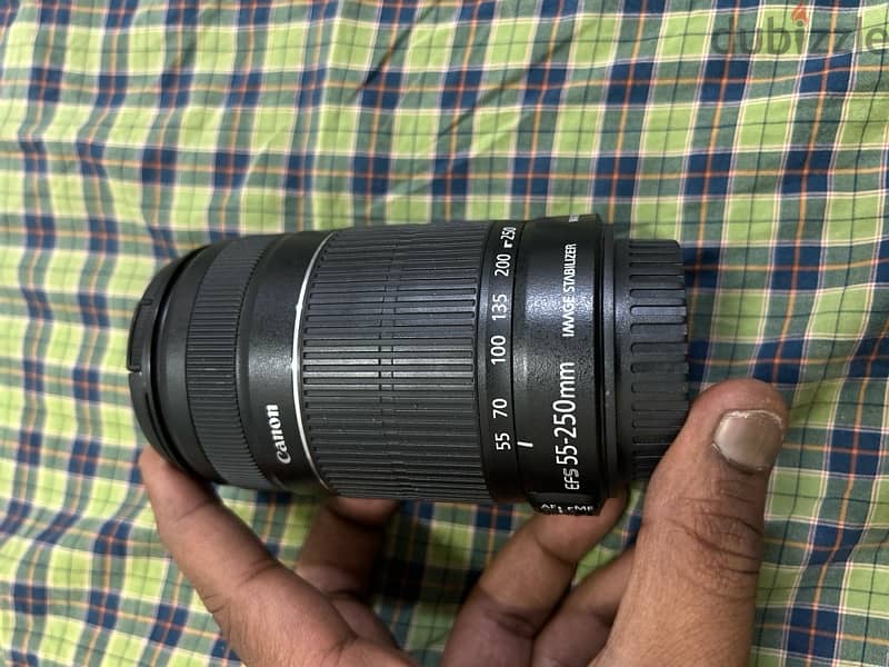 Canon EF-S 55-250mm Telephoto/Macro zoom lens 3